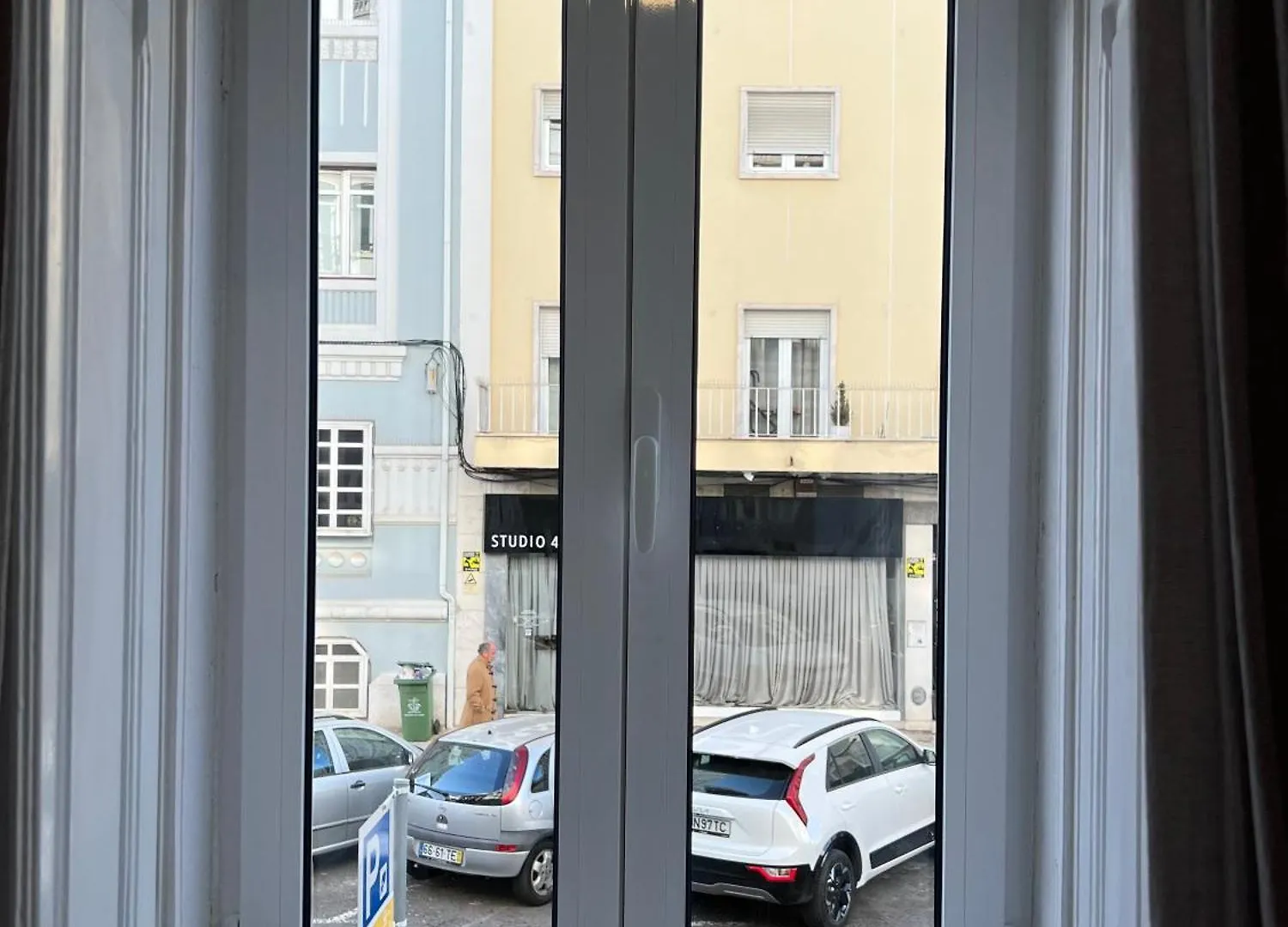 Homestay Suites Antonio Pedro Lisbon