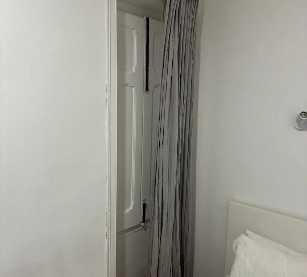 Homestay Suites Antonio Pedro Lisbon