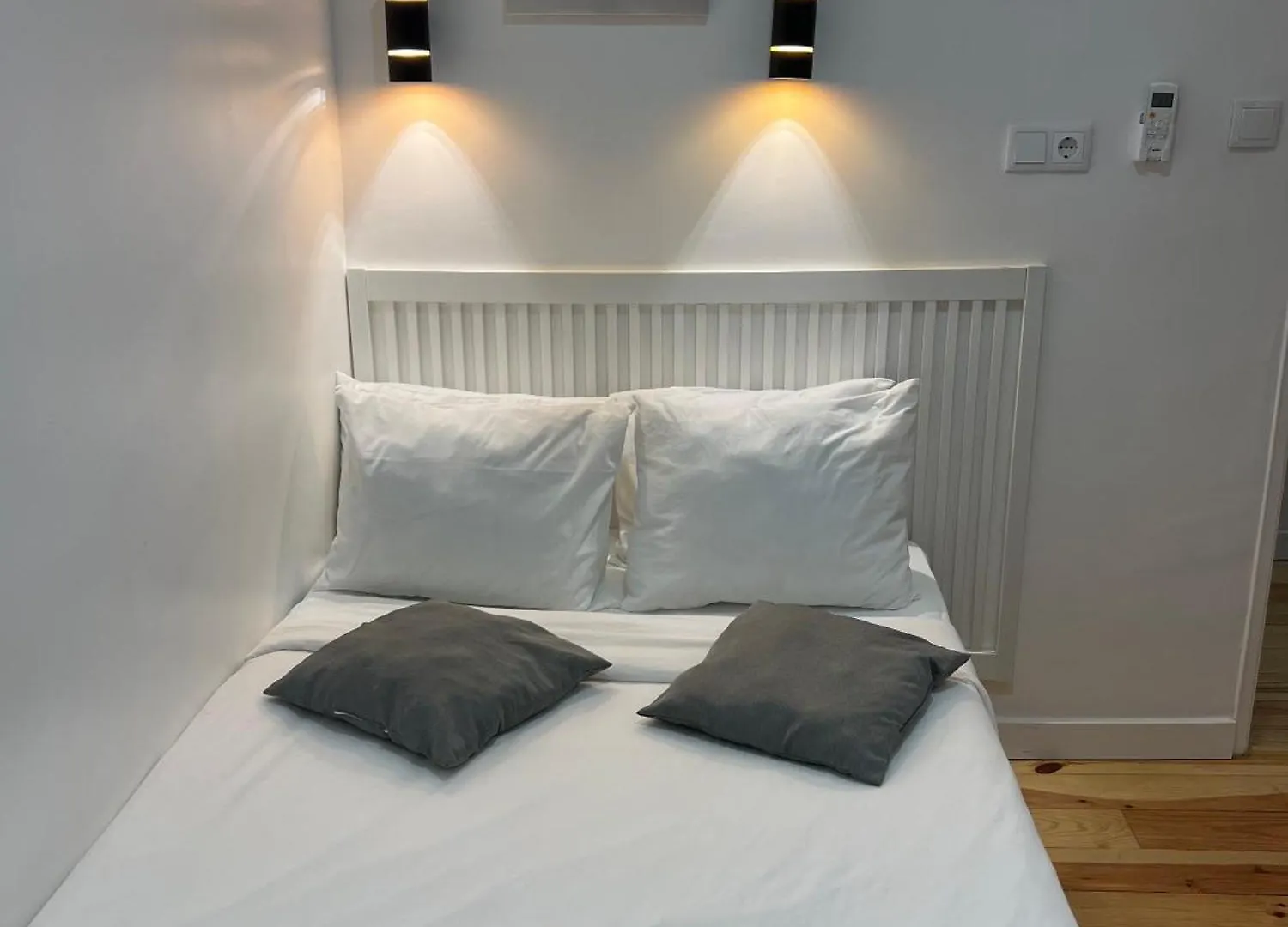 Homestay Suites Antonio Pedro Lisbon