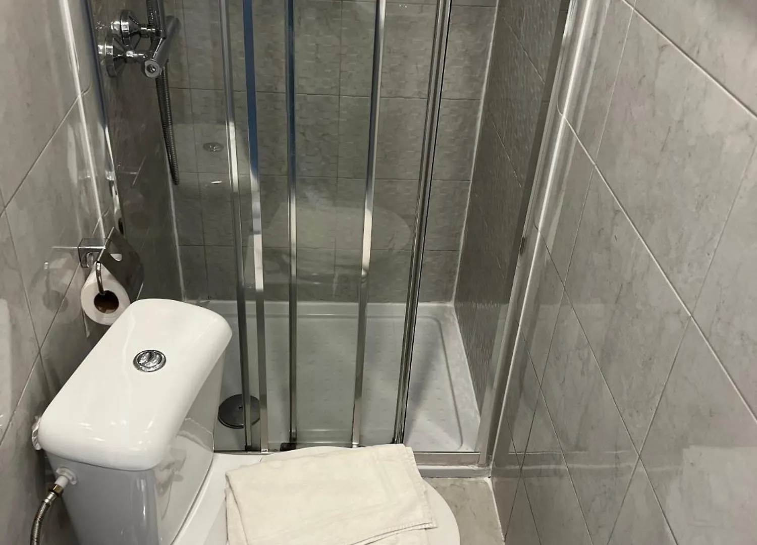Homestay Suites Antonio Pedro Lisbon Portugal